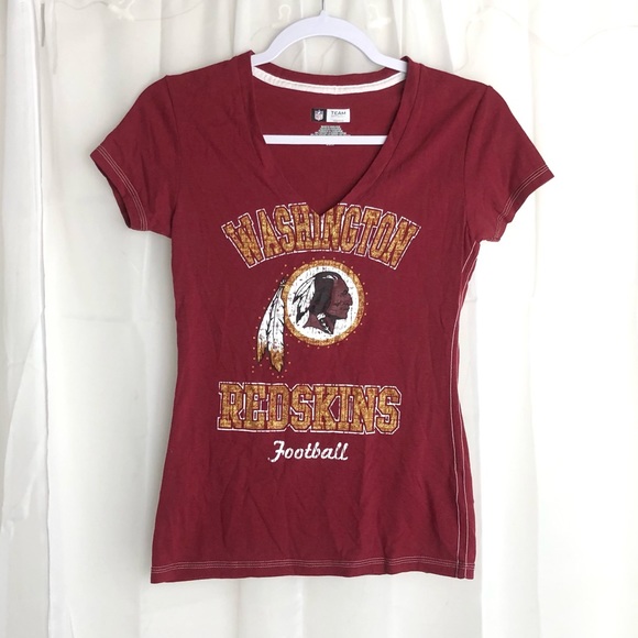 NFL Washington Redskins Women's V Neck Burgundy and Gold Tshirt Size Small - Picture 1 of 10